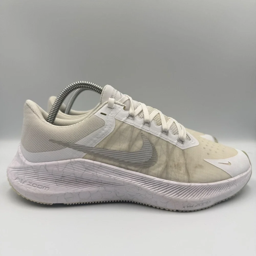 Nike Zoom Winflo 8 Womens Size 9.5 Running Shoes CW3421-104 White Cream